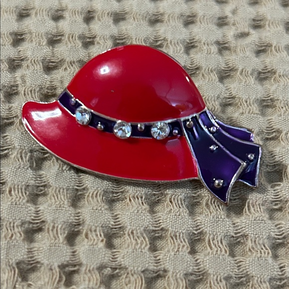 Jewelry - Red and Purple Hat Brooch